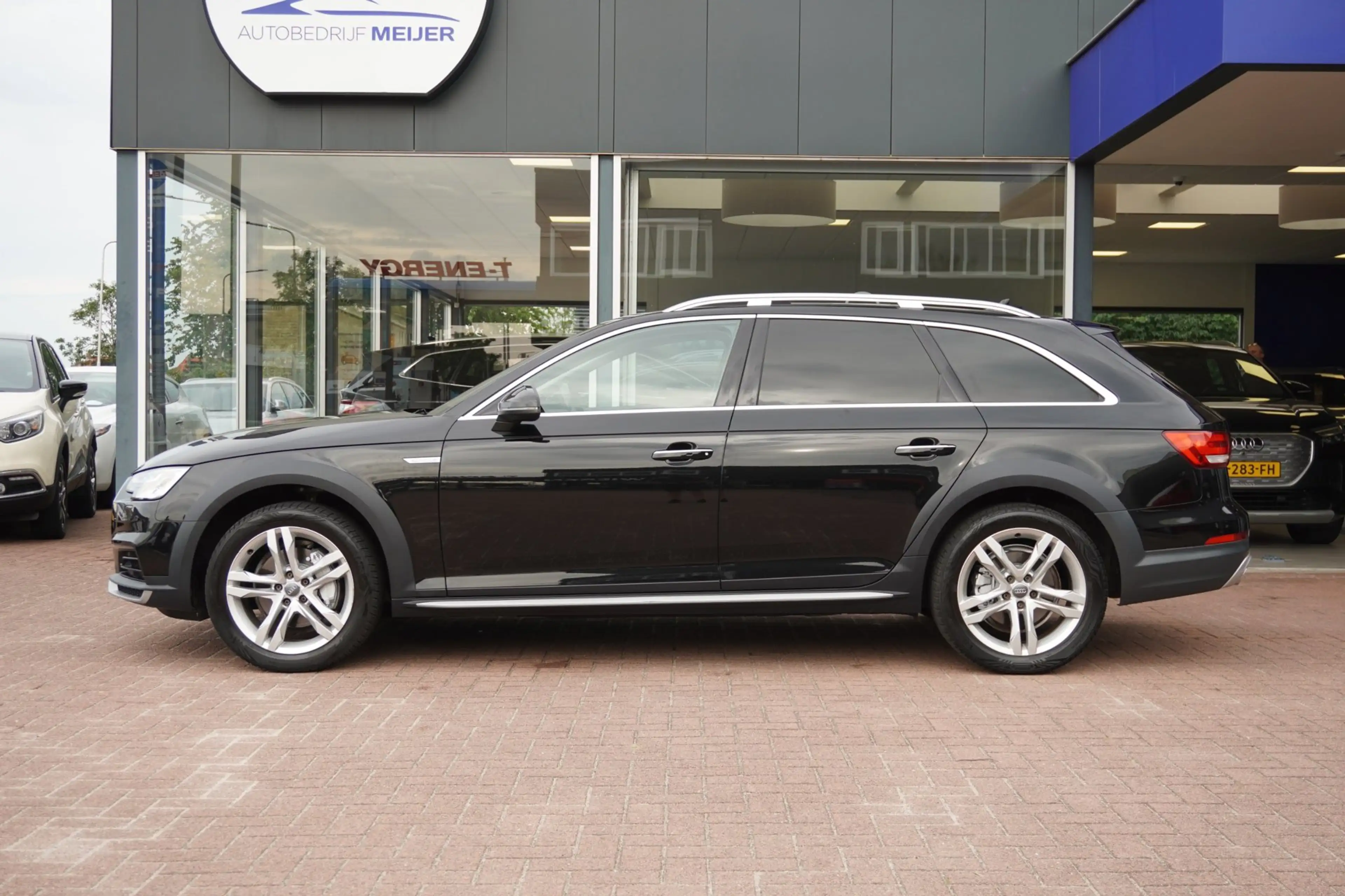 Audi A4 allroad quattro 2.0 TDI Pro Line Plus Automaat | 151.000KM — photo 2
