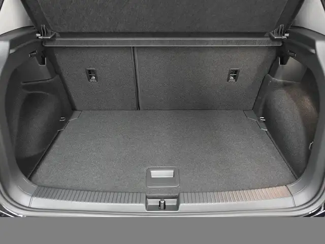 Volkswagen T-Cross view 8
