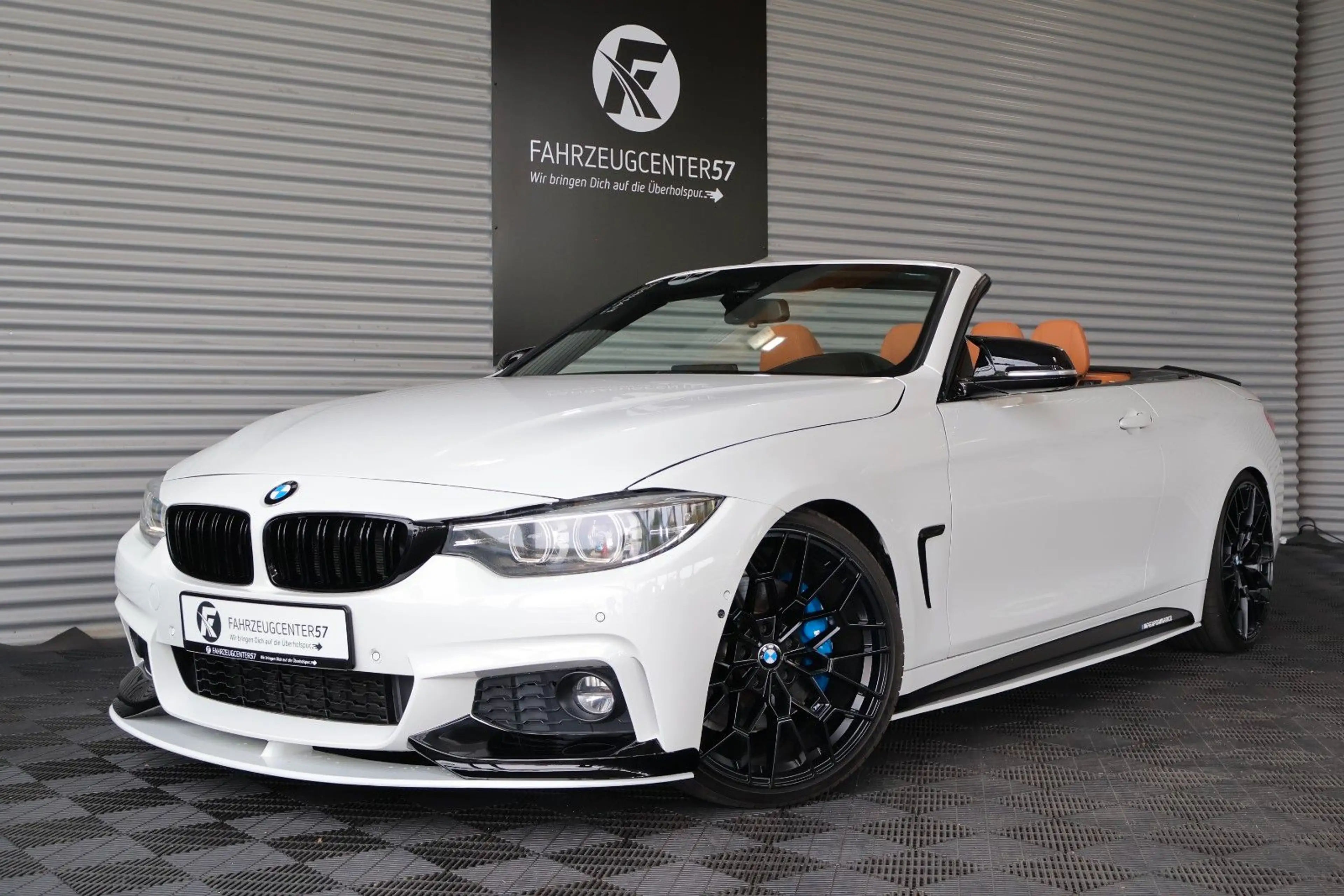 BMW 440 i Cabrio M-PERFORMANCE/360°/H&K/HUD/CARPLAY