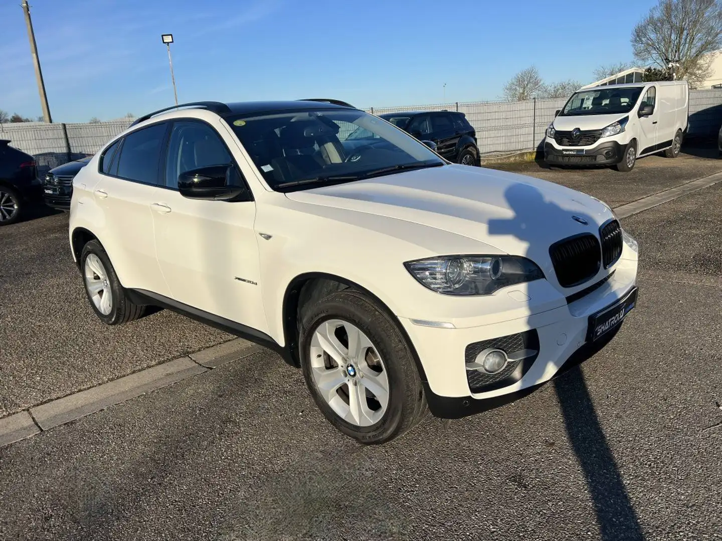 BMW X6 (E71) xDrive30dA 245ch 1erMain GPS CarPlay Entretien a jour Weiß - 2