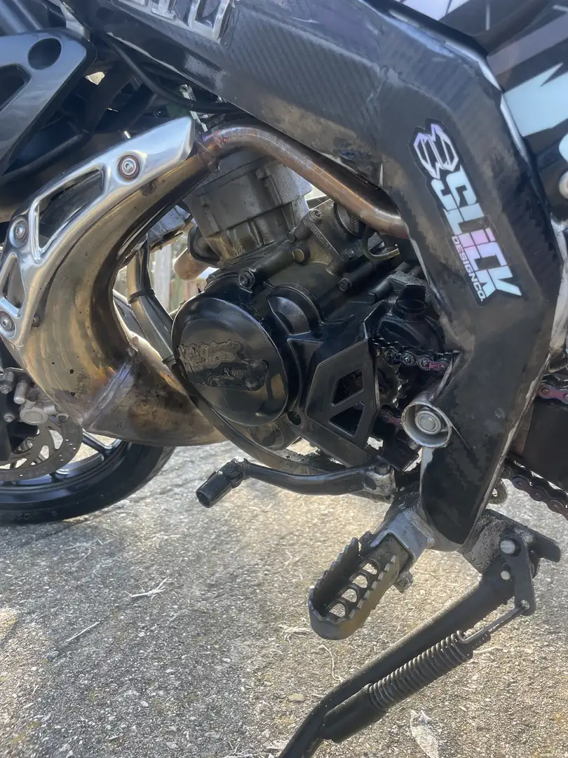 Aprilia SX 50 Negro - 2