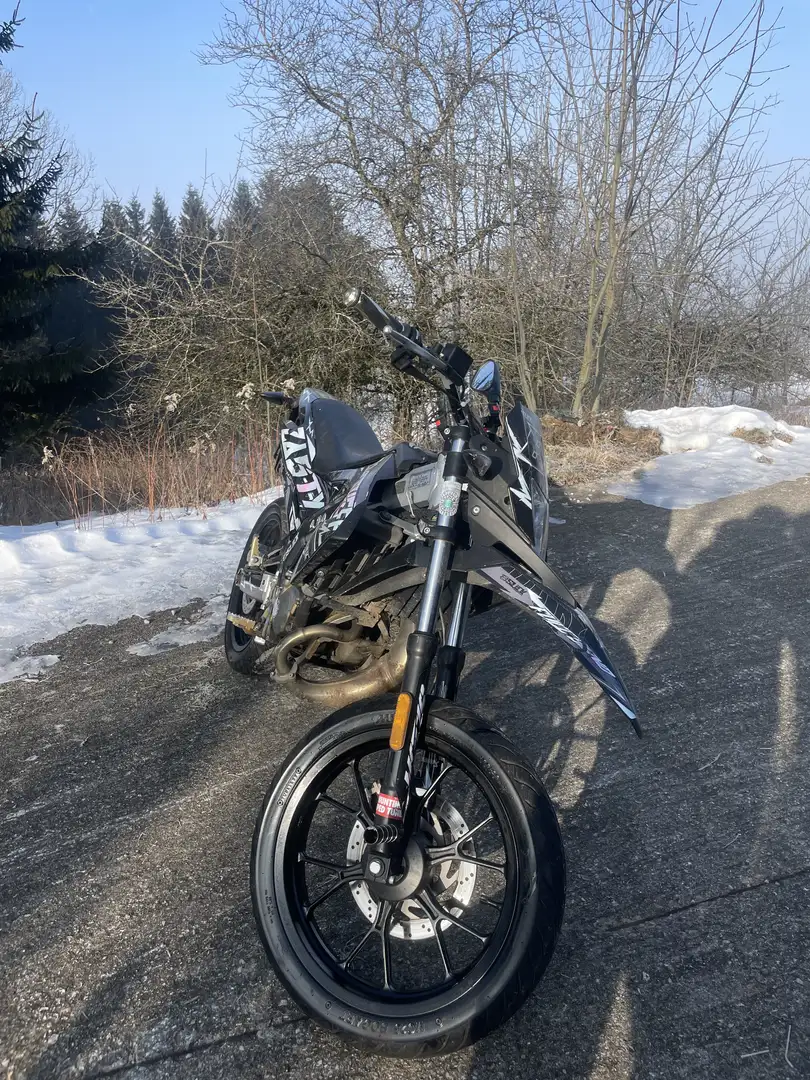 Aprilia SX 50 Negro - 1