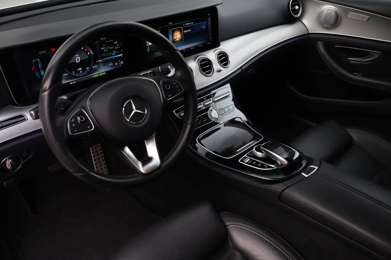 Mercedes-Benz E 350 e AMG-Sport Edition Aut. | AMG-Pakket | Burmester Szürke - 2