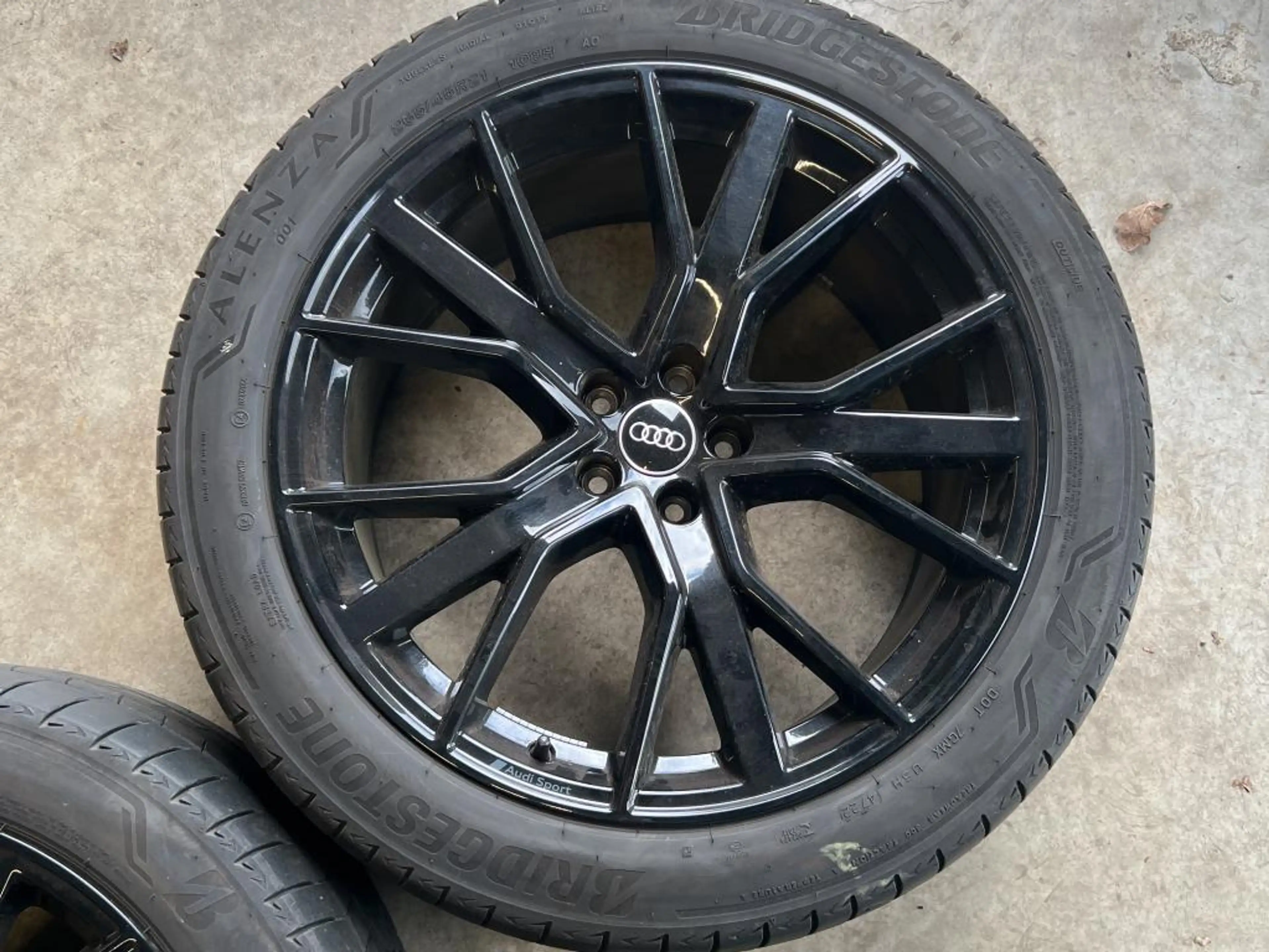 Audi e-tron 55 2x S line ACC AHK HuD PANO e-SITZE 21Z — photo 4