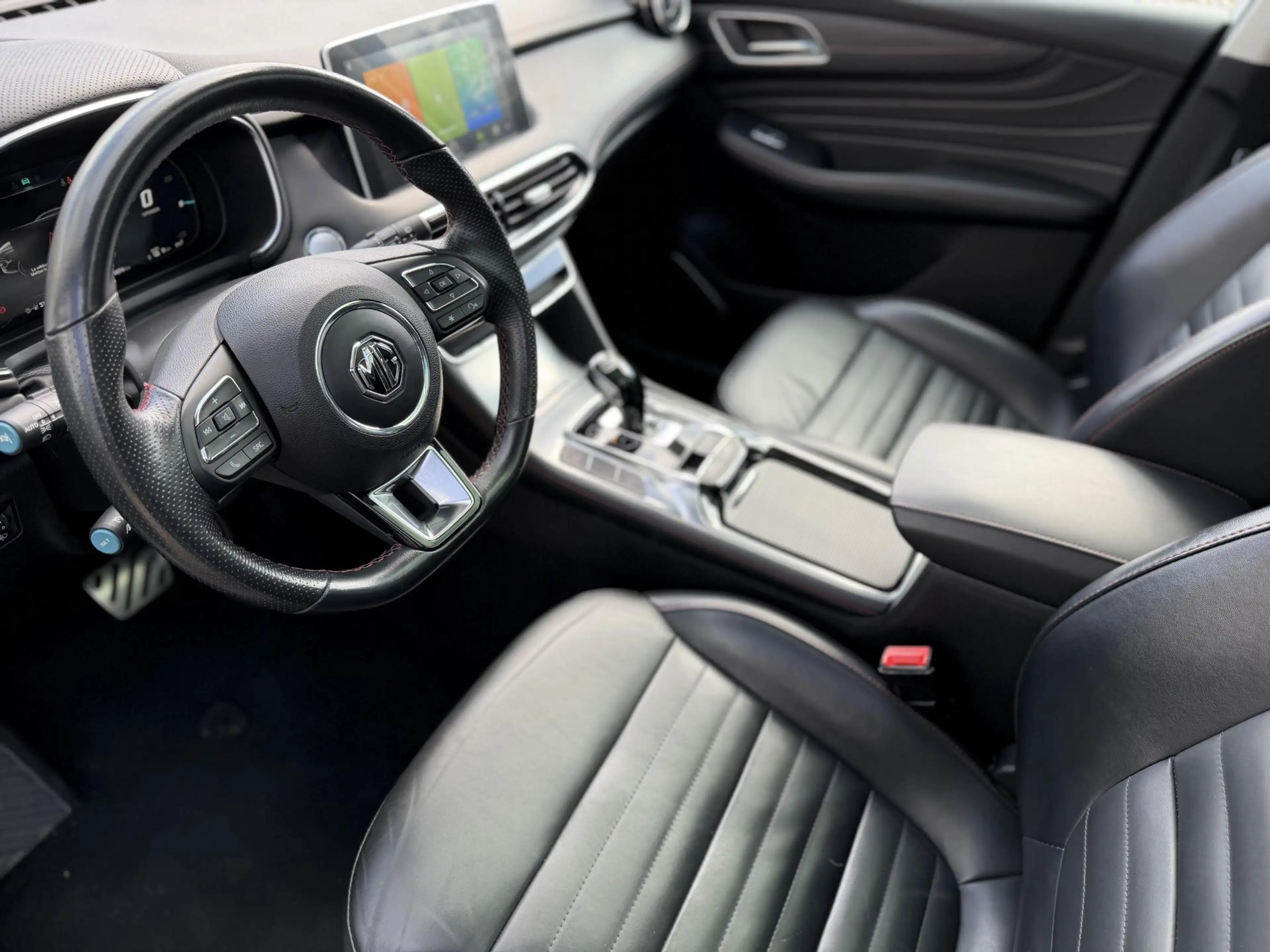 MG EHS 1.5 TGDI Luxury PHEV | Pano | Leder | 360 Camera | — photo 8