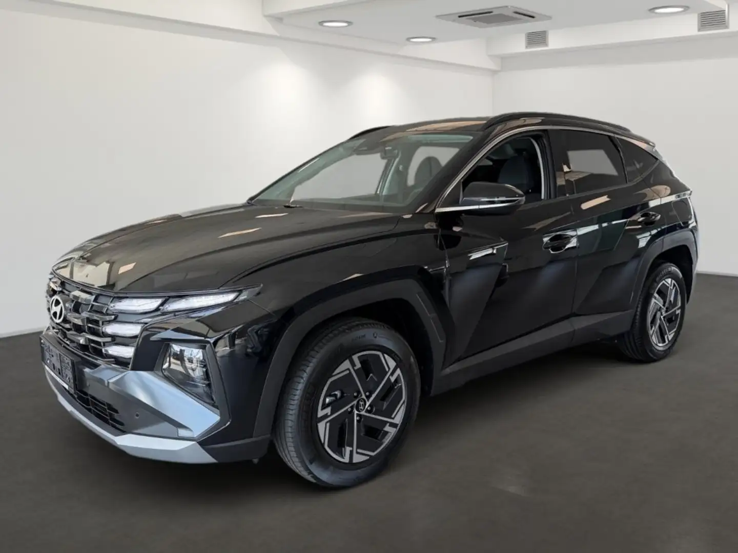 Hyundai TUCSON NX4 Jubile 1,6 T-GDi HEV 2WD AT t6hj1 Schwarz - 1