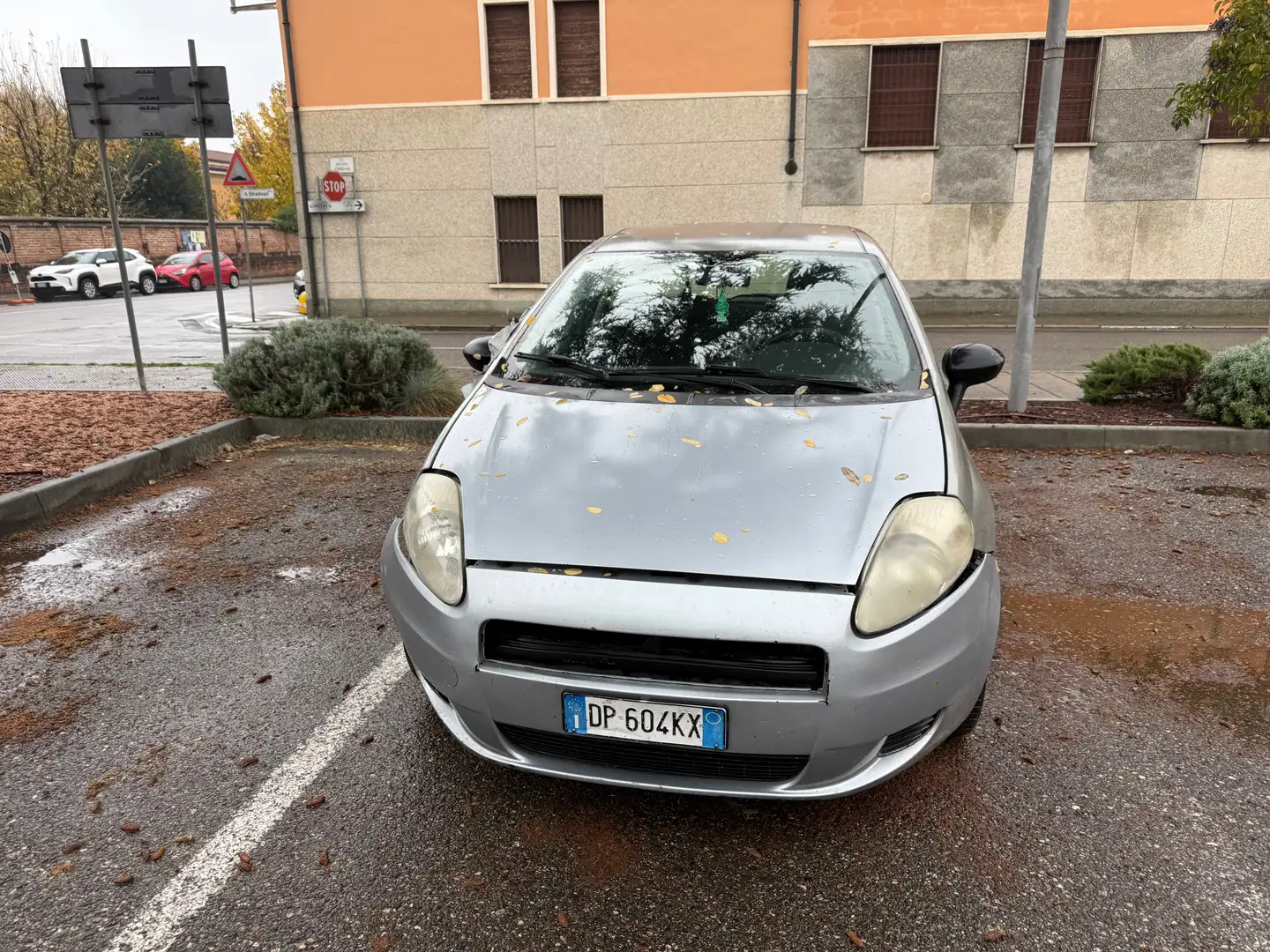 Fiat Grande Punto Grande Punto III 2005 5p 1.4 Active 77cv Grigio - 2