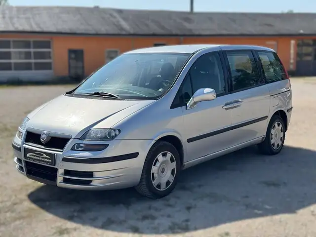 Fiat Ulysse Ulysse 2.0 JTD 1. Hd*KEIN TÜV*7 Sitzer*