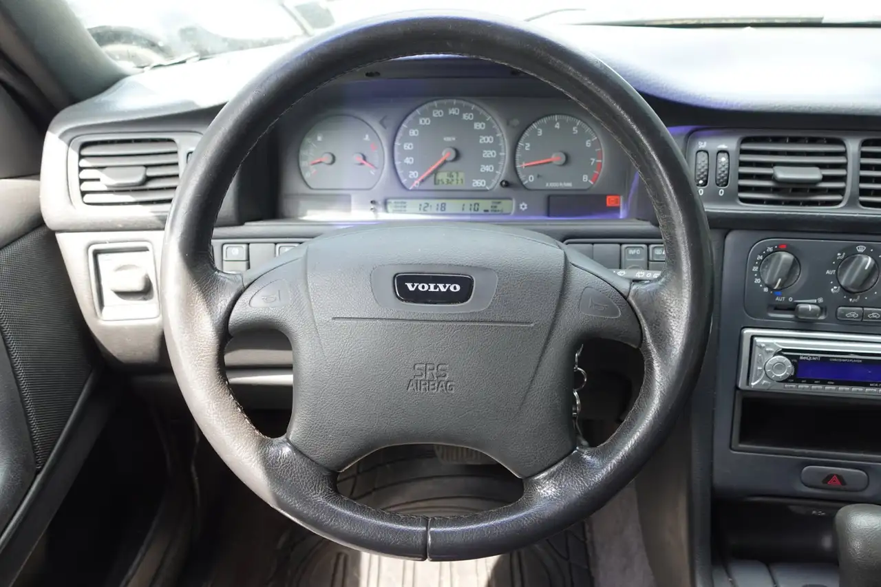 Volvo V70 2.5 Comfort-Line / Automaat, foto 11
