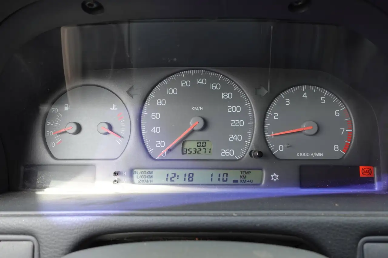 Volvo V70 2.5 Comfort-Line / Automaat, foto 12