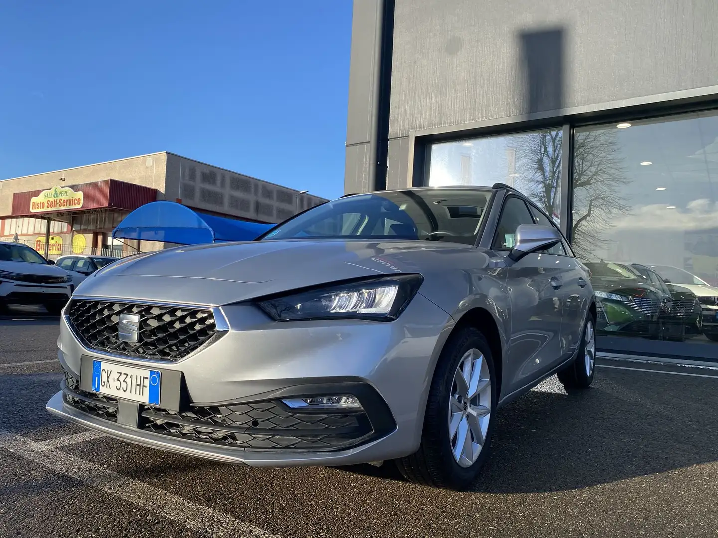 SEAT Leon Sportstourer 2.0 TDI Style Argento - 2