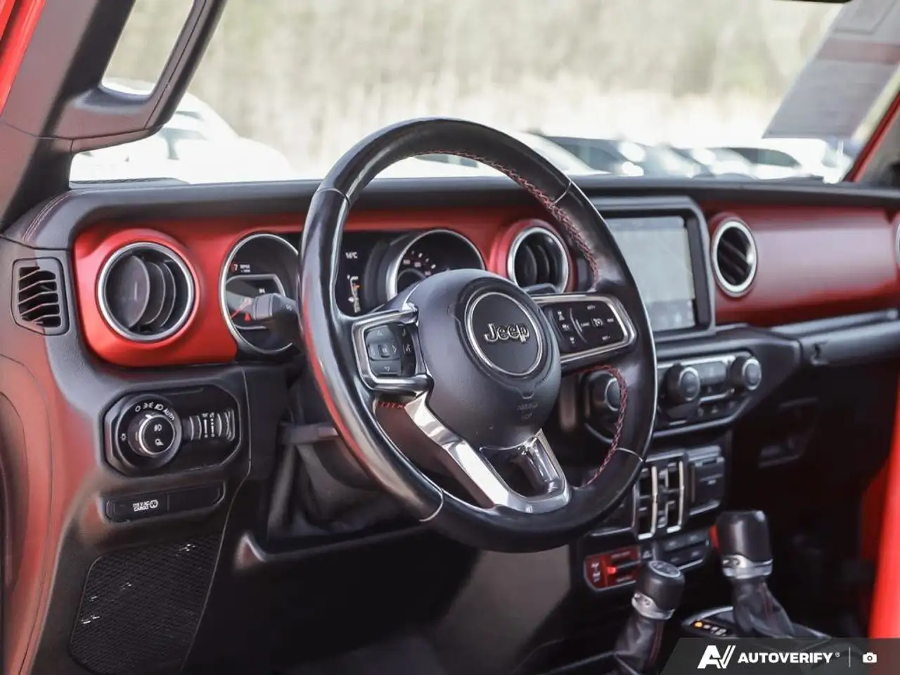 Jeep Gladiator снимка Jeep Gladiator