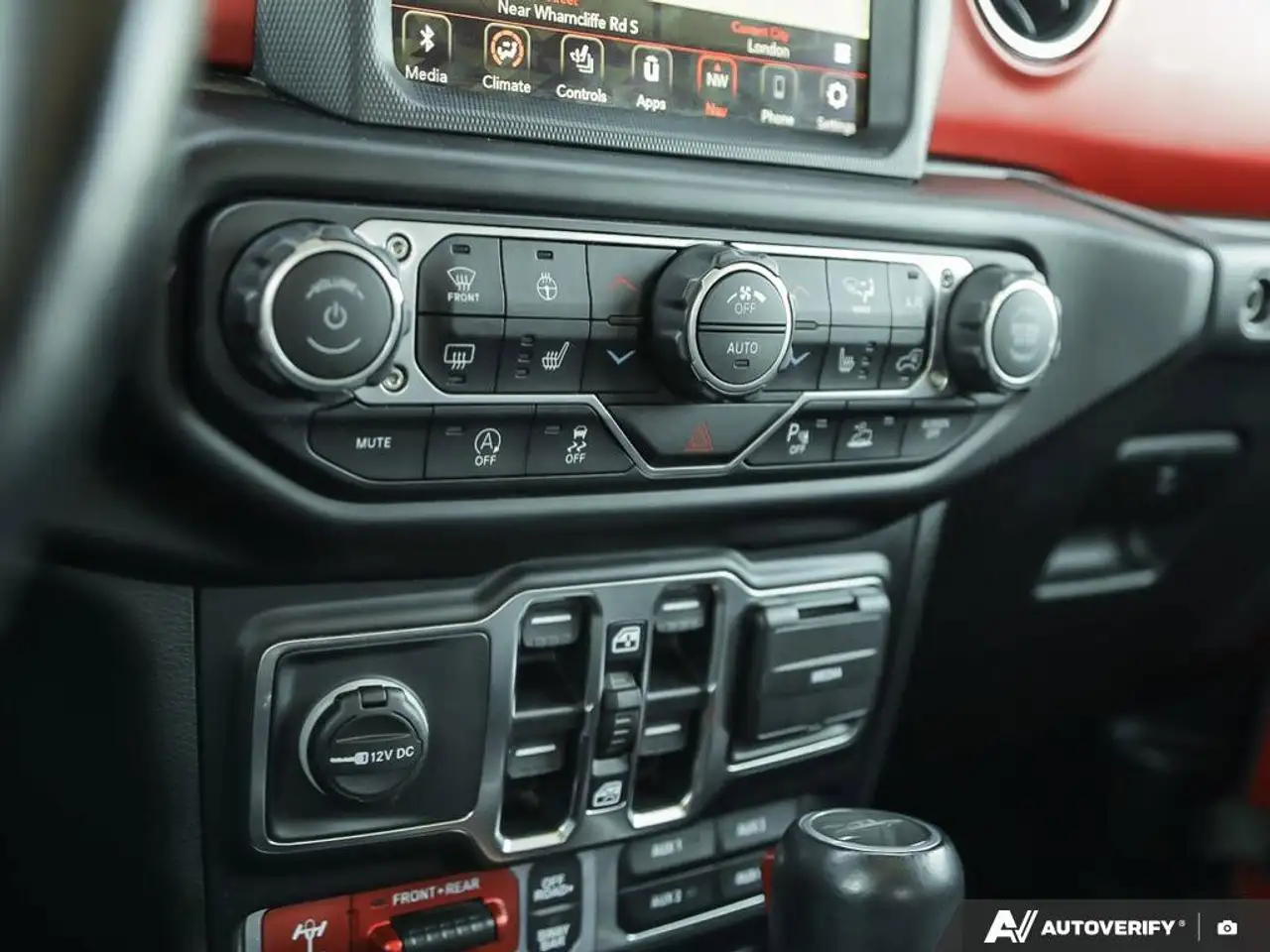 Jeep Gladiator снимка Jeep Gladiator