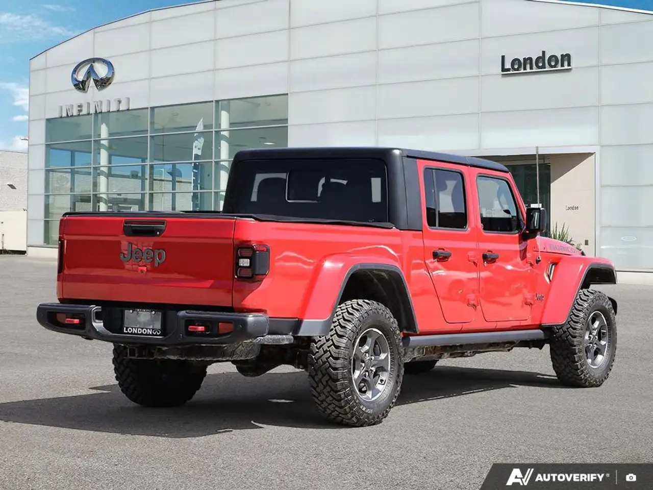 Jeep Gladiator снимка Jeep Gladiator