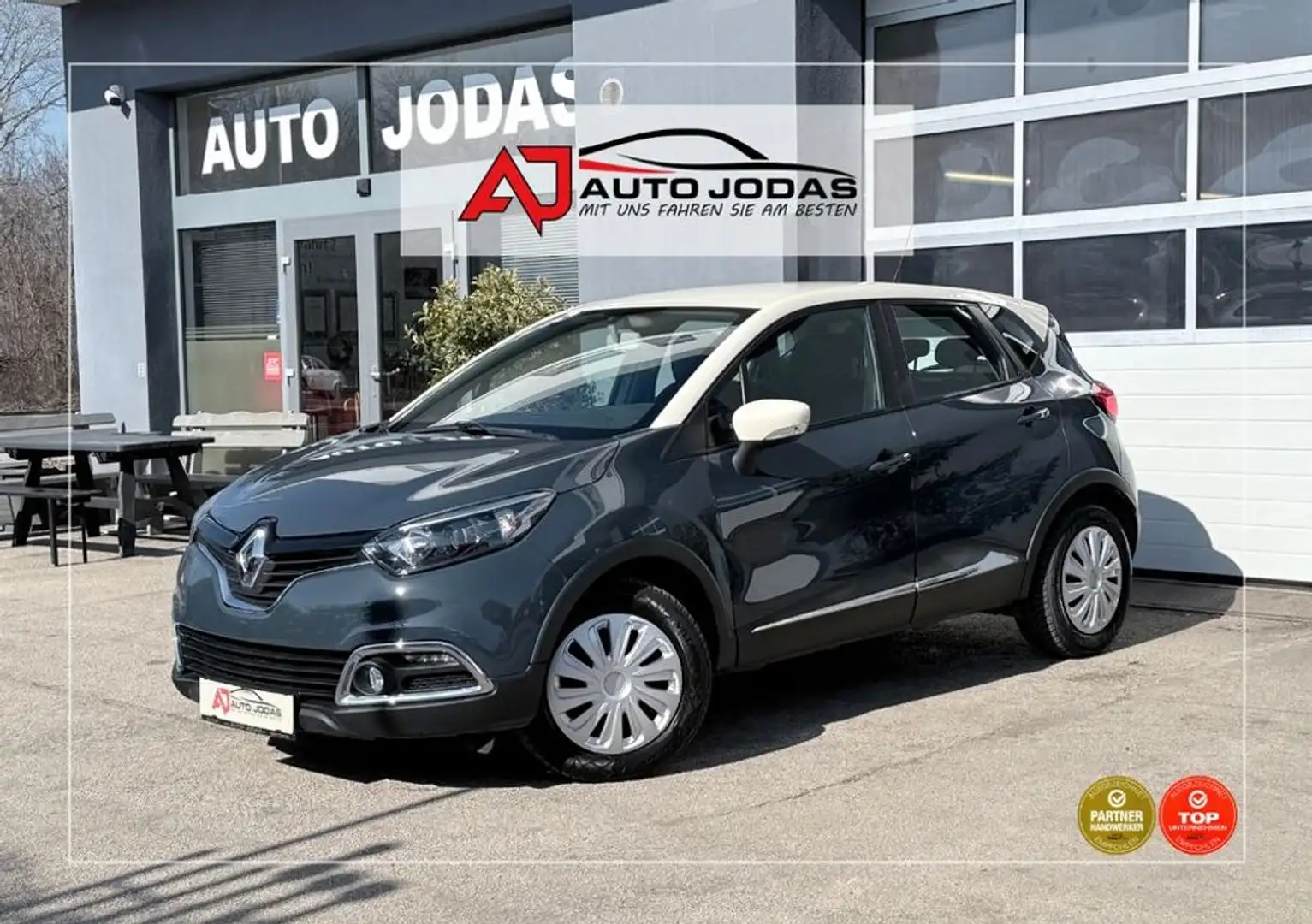 Renault Captur Expression dCi 90 **Keyless/Tempomat** Grau - 1