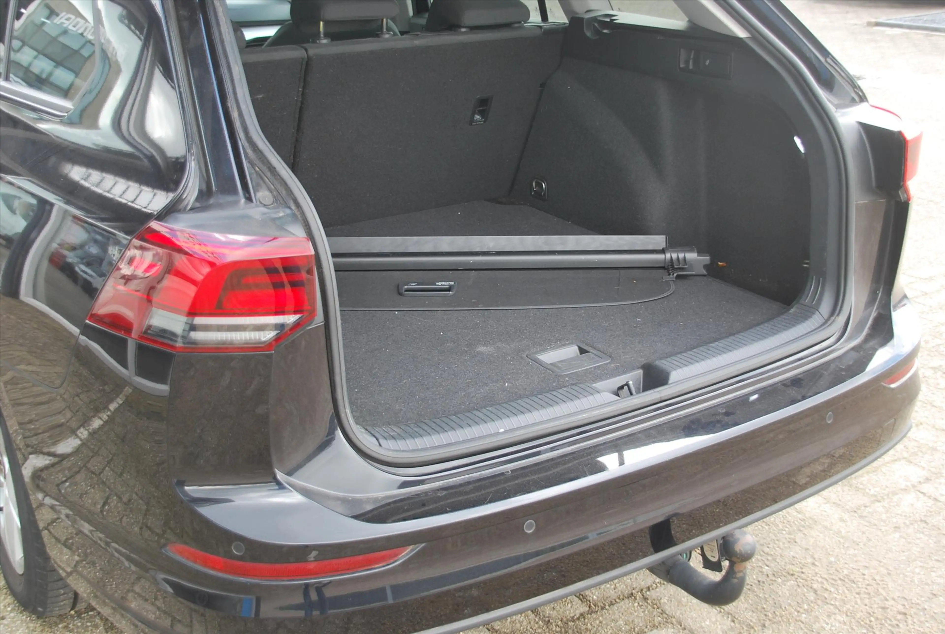Volkswagen Golf Variant 1.0 TSI 110pk Life — photo 6