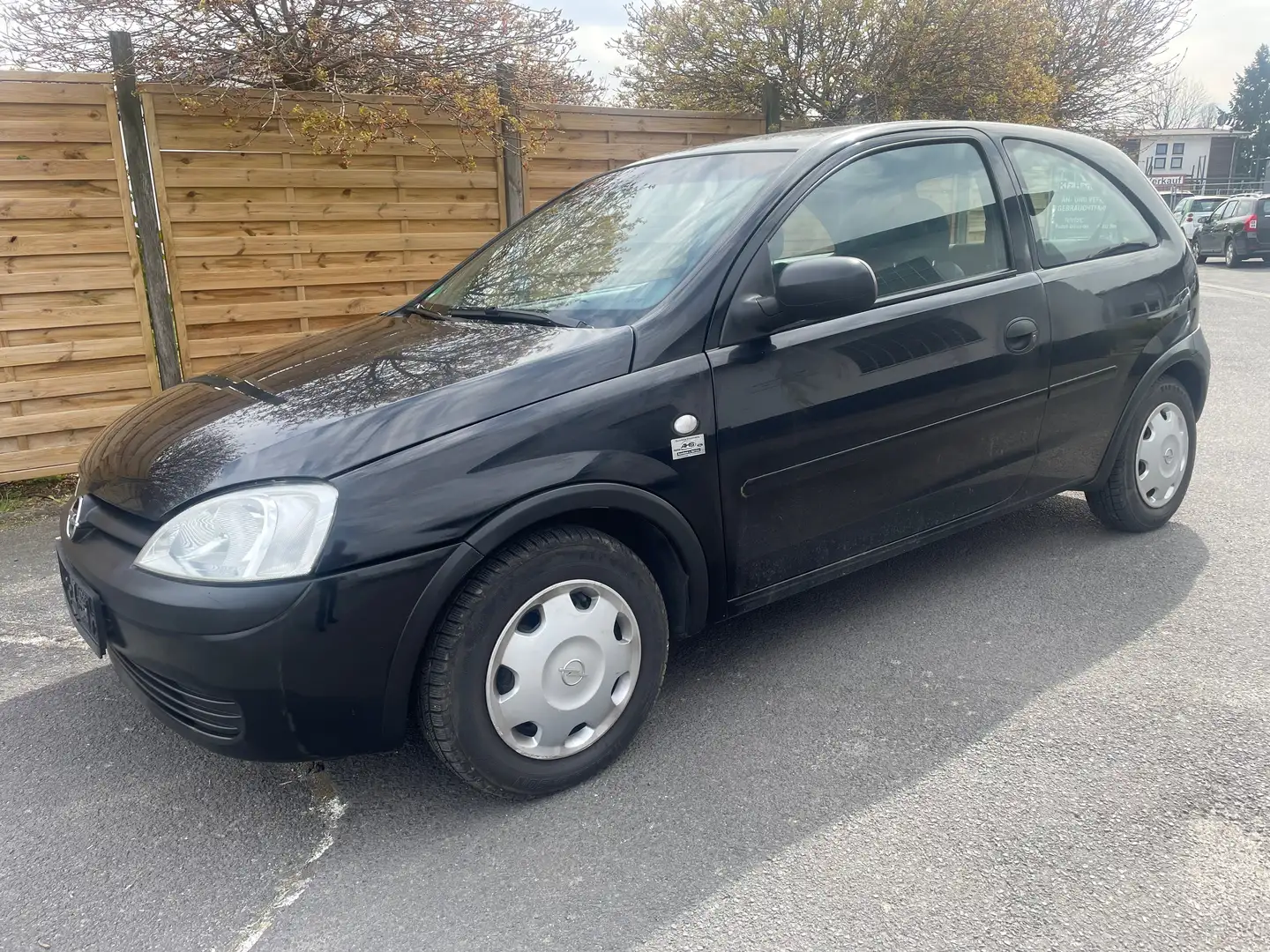 Opel Corsa Classic 1,0 L. Ohne Tüv!! Bastler Fahrzeug!!! Czarny - 1