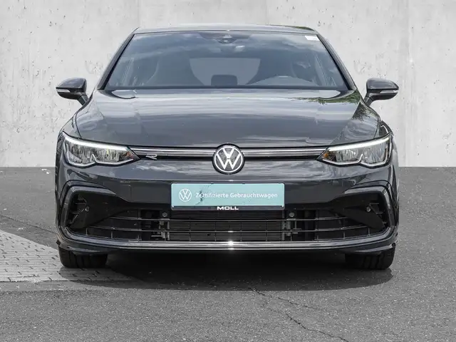 Volkswagen Golf view 3