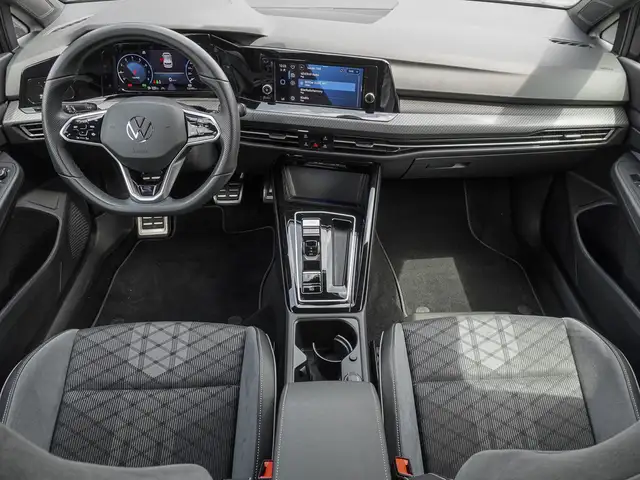 Volkswagen Golf view 10
