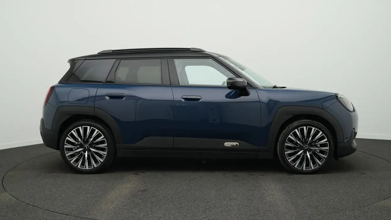 MINI Aceman Favoured Trim 2