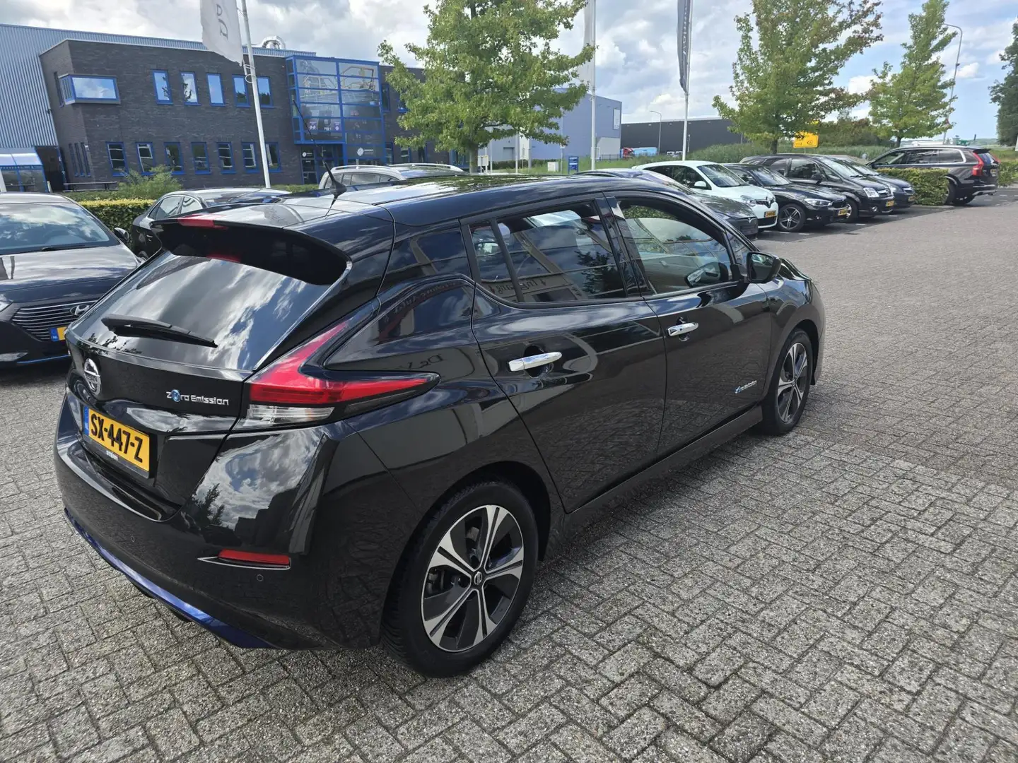 Nissan Leaf 2.ZERO EDITION 40 kWh camera navi keyless Adapti Siyah - 2