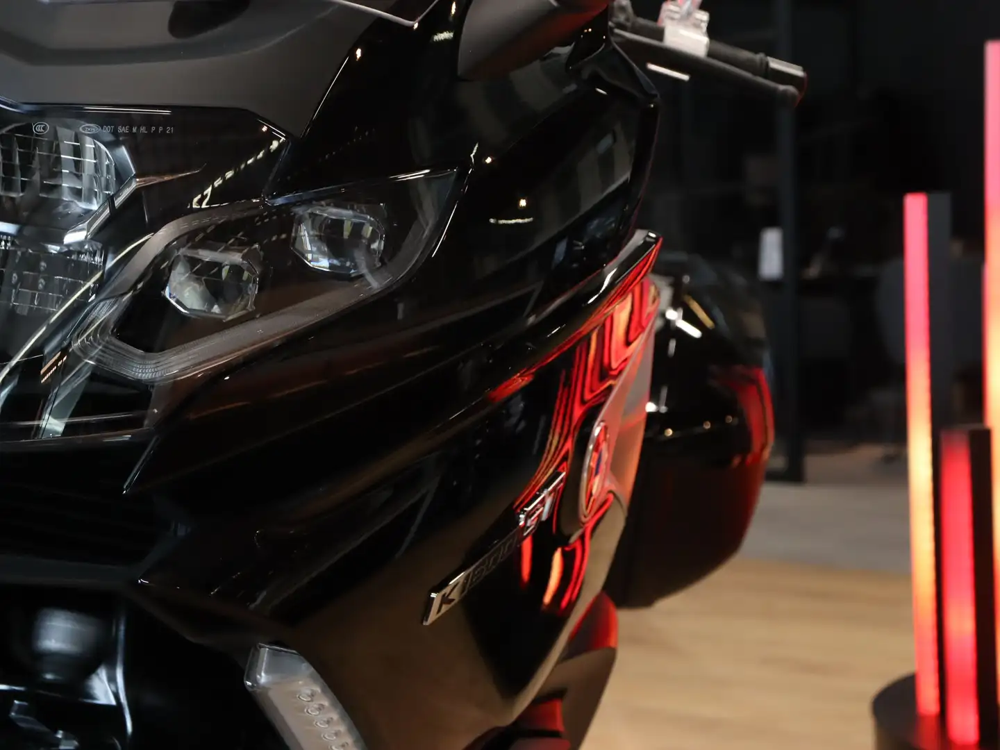 BMW K 1600 GT Чорний - 2