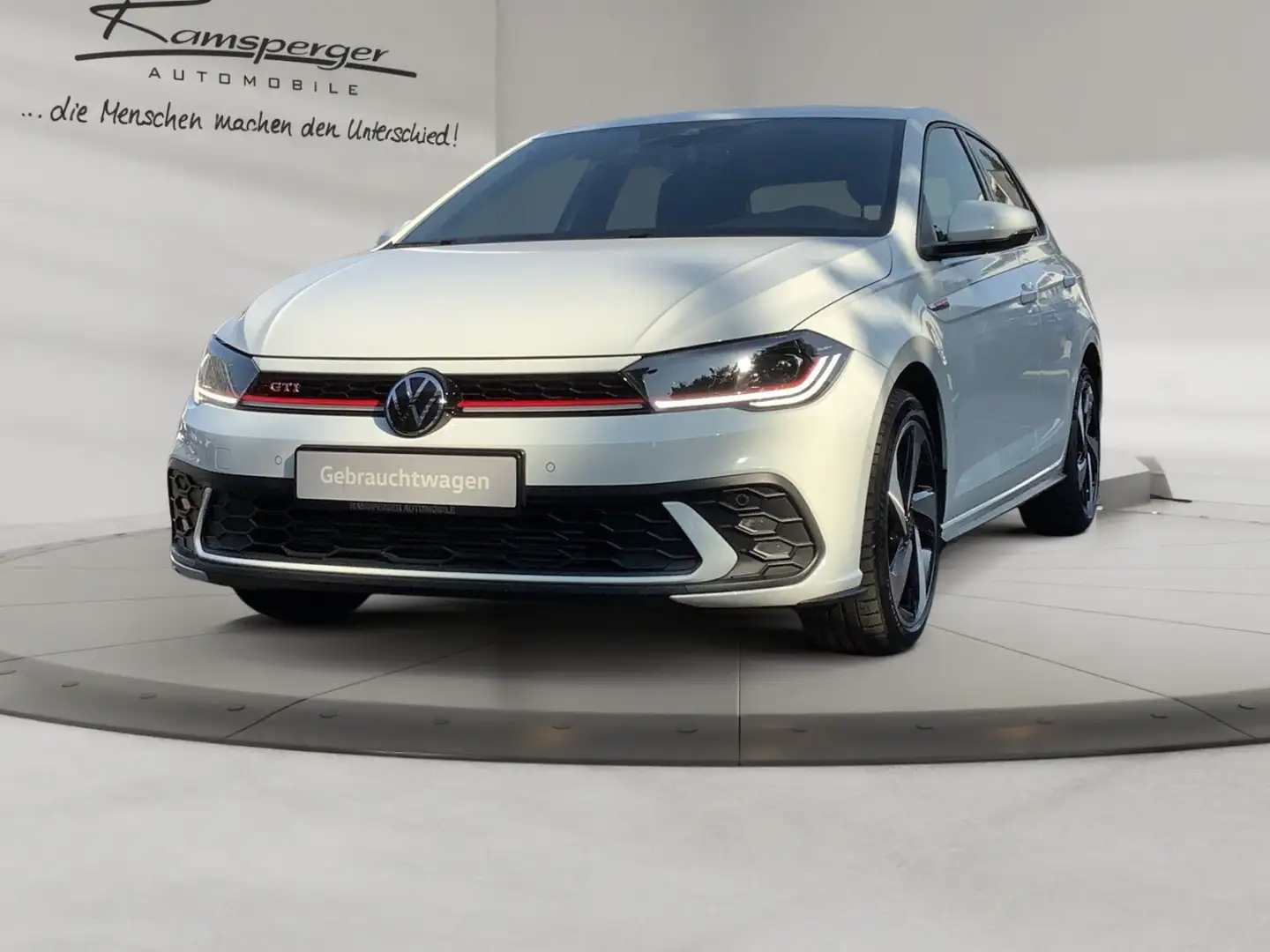 Volkswagen Polo 2.0 TSI DSG GTI ACC Matrix APP Side Kamera Weiß - 2