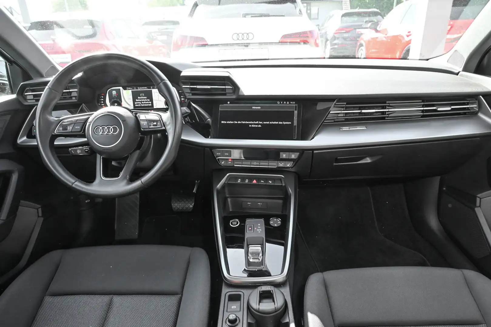 Audi A3 Sportback 30 TFSI advanced S tronic Navi Grau - 2