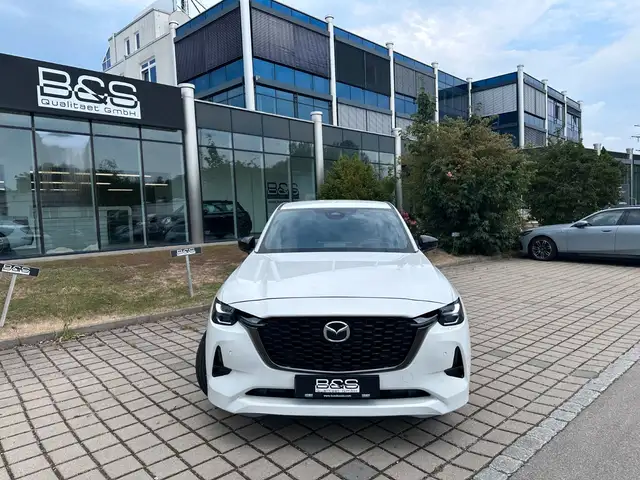Mazda CX-60 view 10