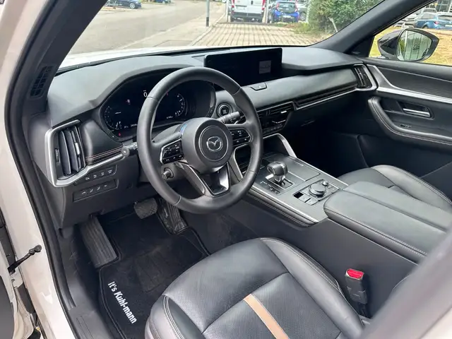 Mazda CX-60 view 13