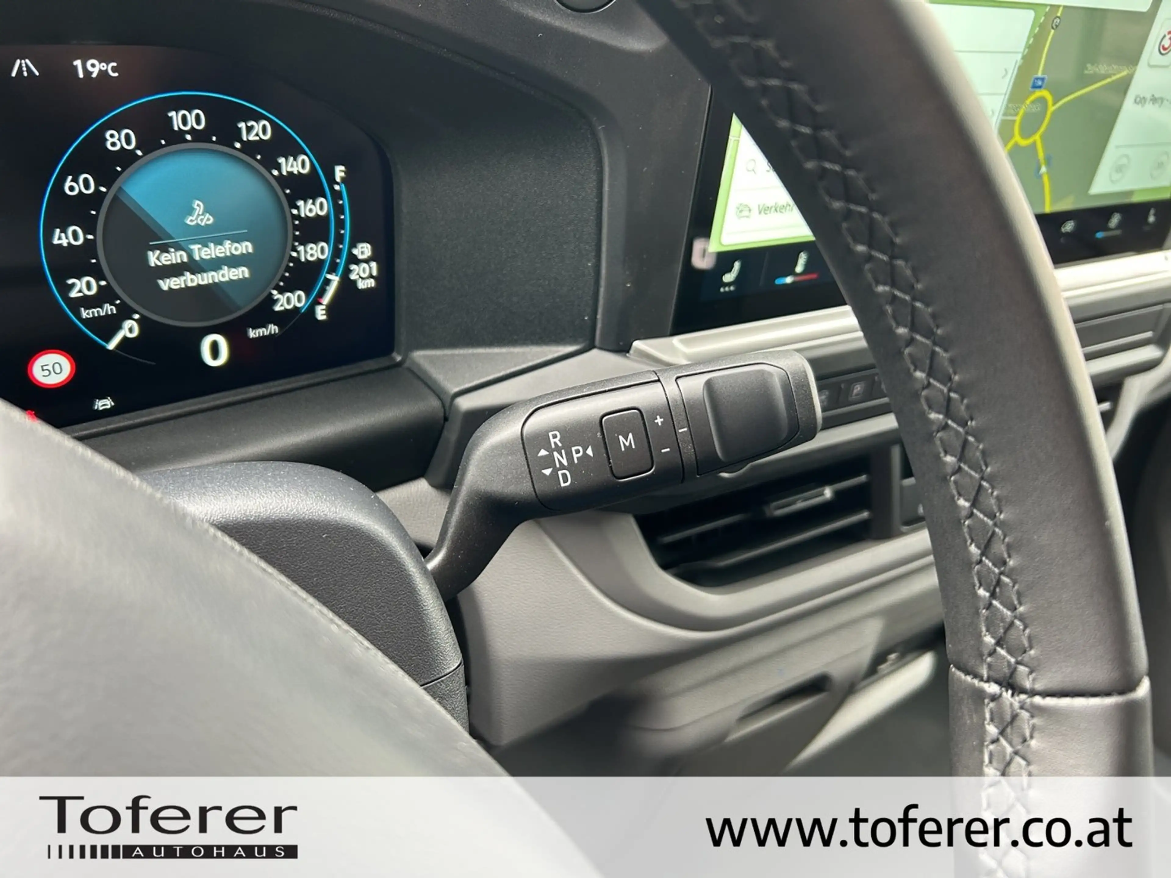 Volkswagen T7 Caravelle VW T7 Caravelle Life LR TDI 4MOTION — photo 11