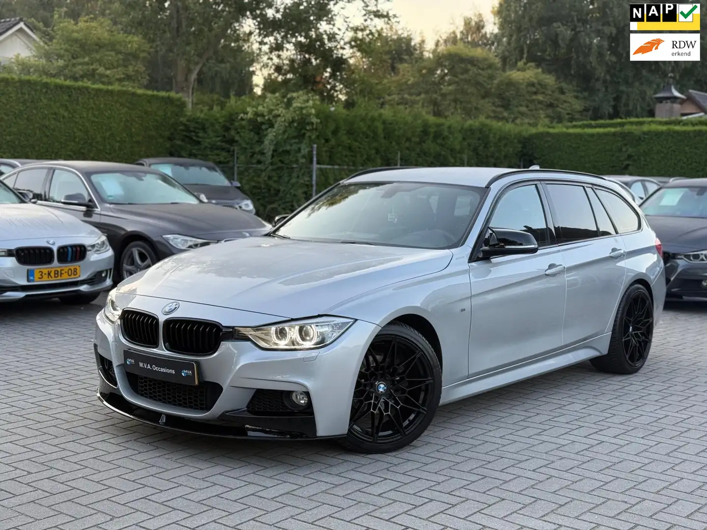 BMW 316 3-serie Touring 316i Executive M Sport|Nieuwe Kett Grijs - 1