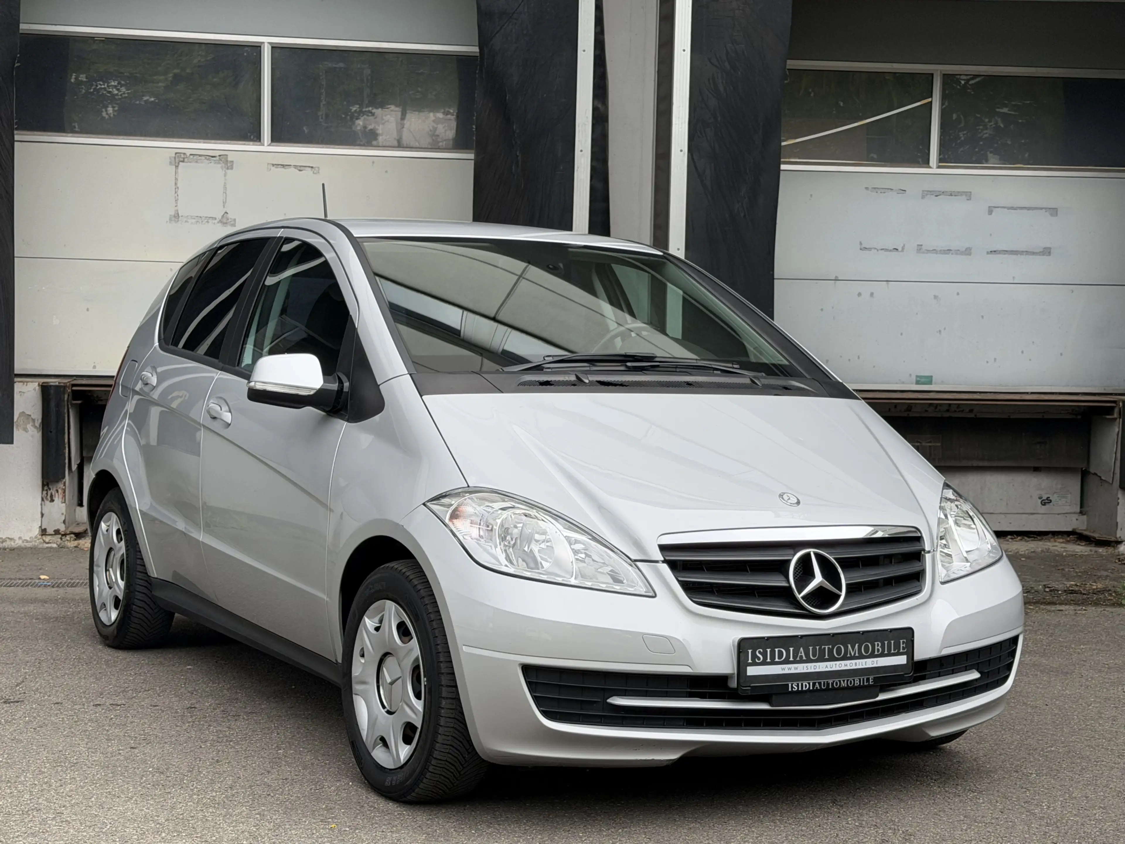 Mercedes-Benz A 180 Classic Automatik-Getriebe Comand Tempomat — photo 9