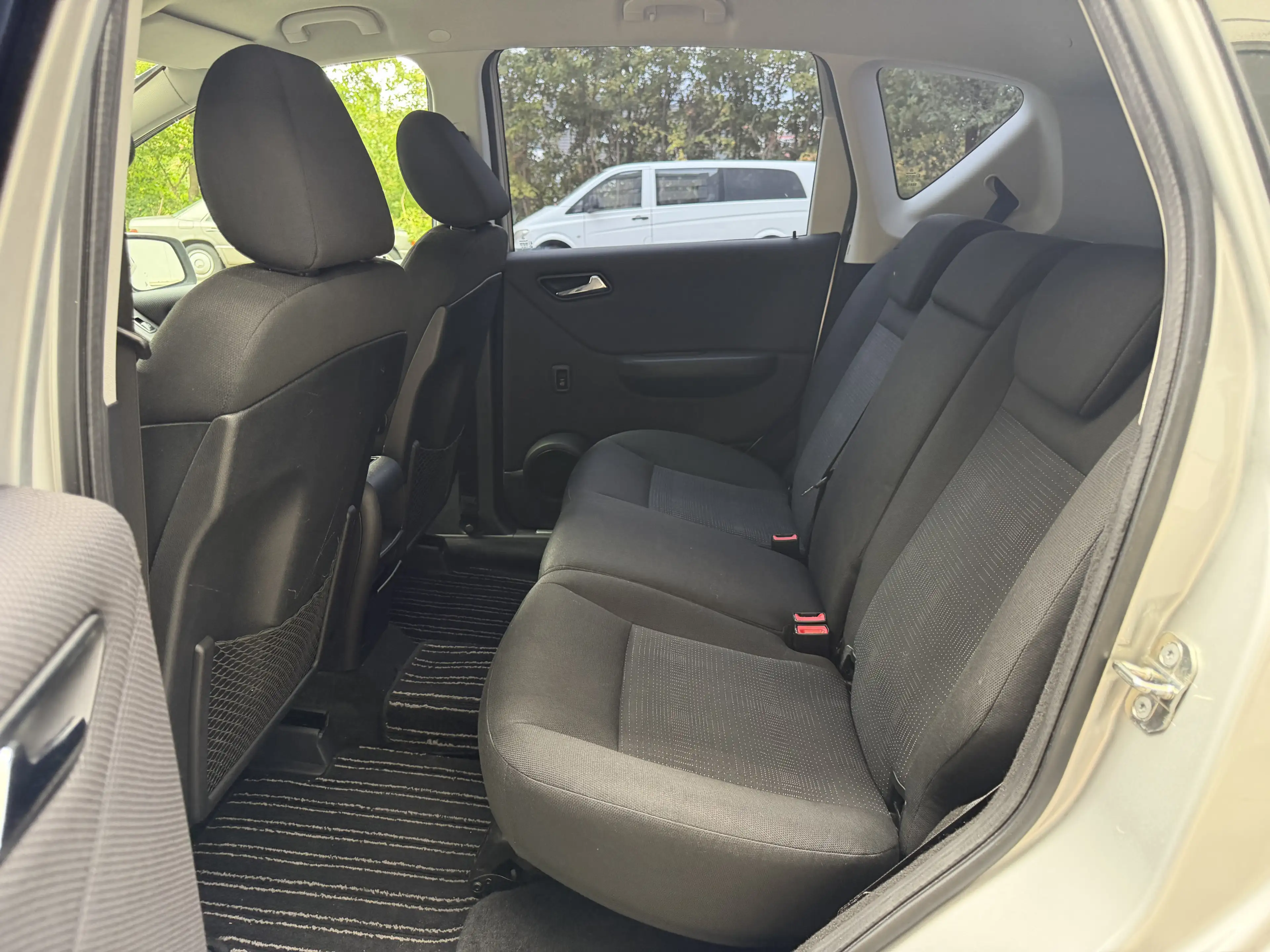 Mercedes-Benz A 180 Classic Automatik-Getriebe Comand Tempomat — photo 15