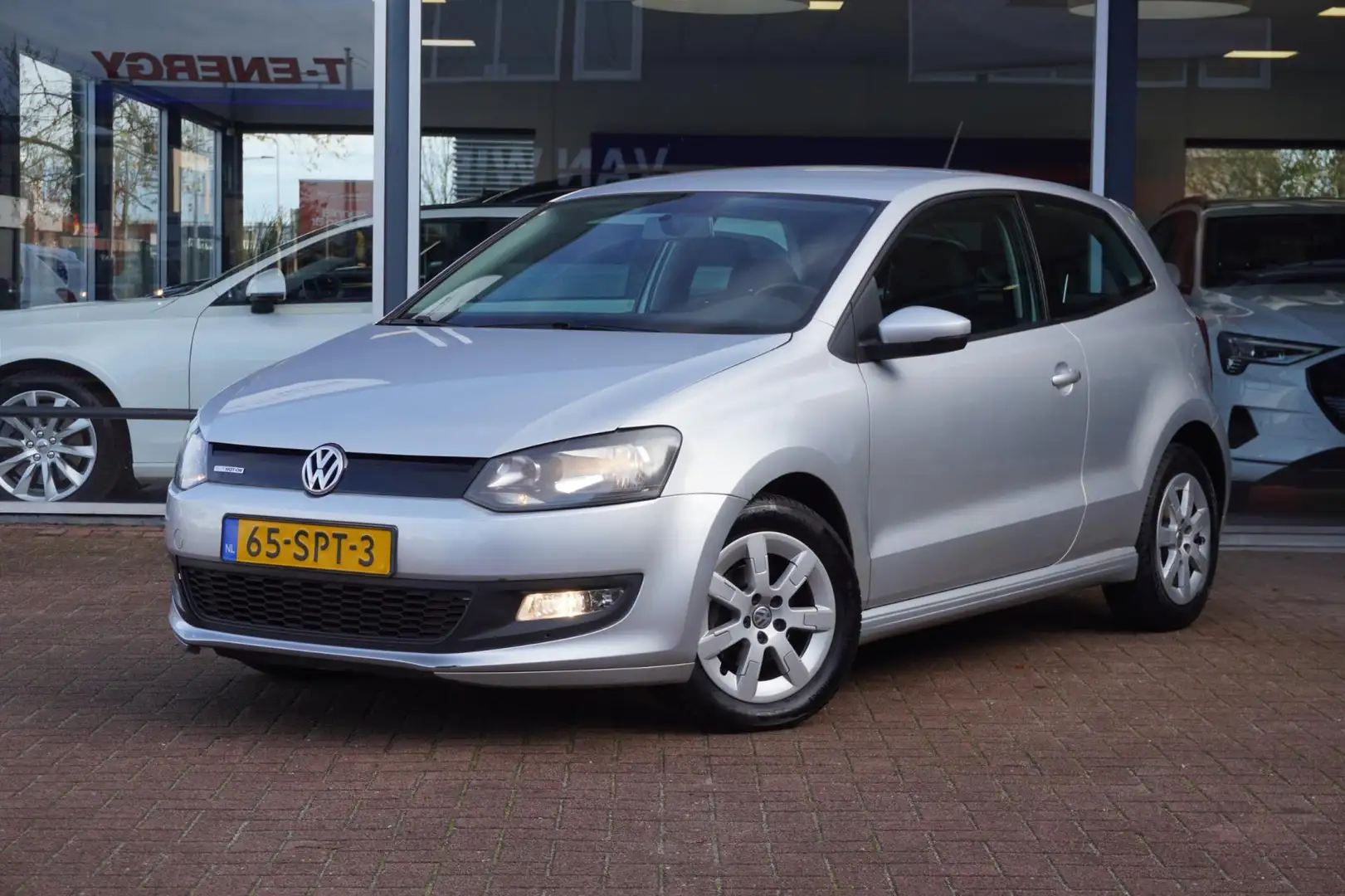 Volkswagen Polo 1.2 TDI BlueMotion Comfortline | 118.000KM | Airco Grau - 1