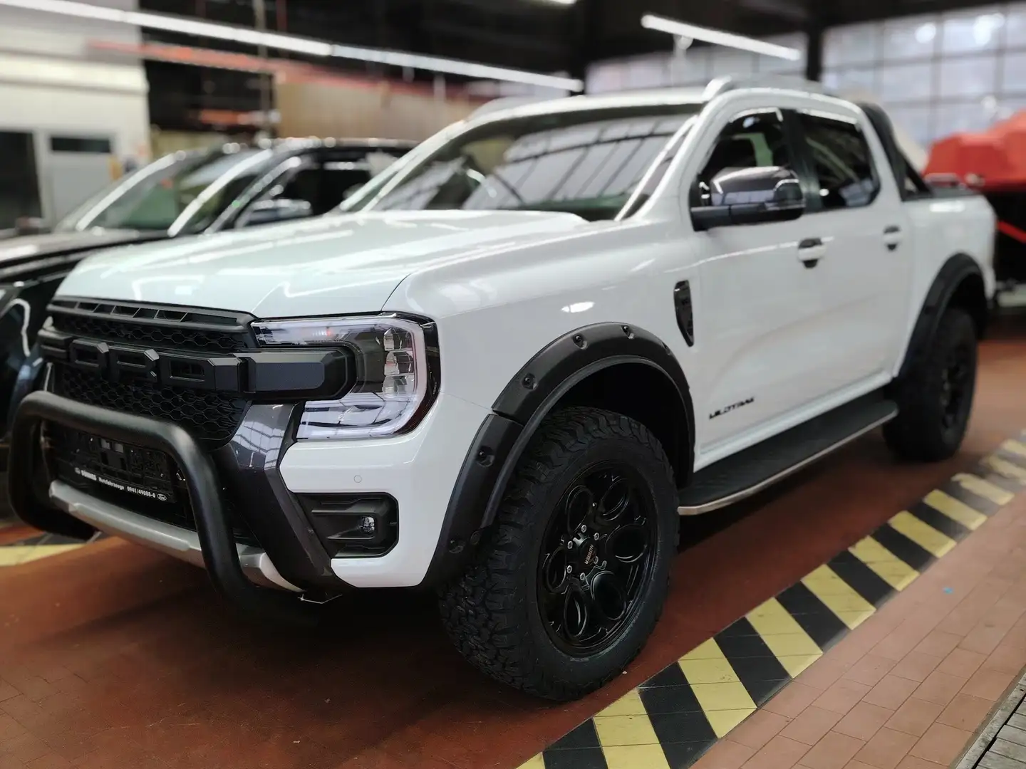 Ford Ranger WILDTRAK Standheizung Umbau HURTER+TESSER4x4 Weiß - 1