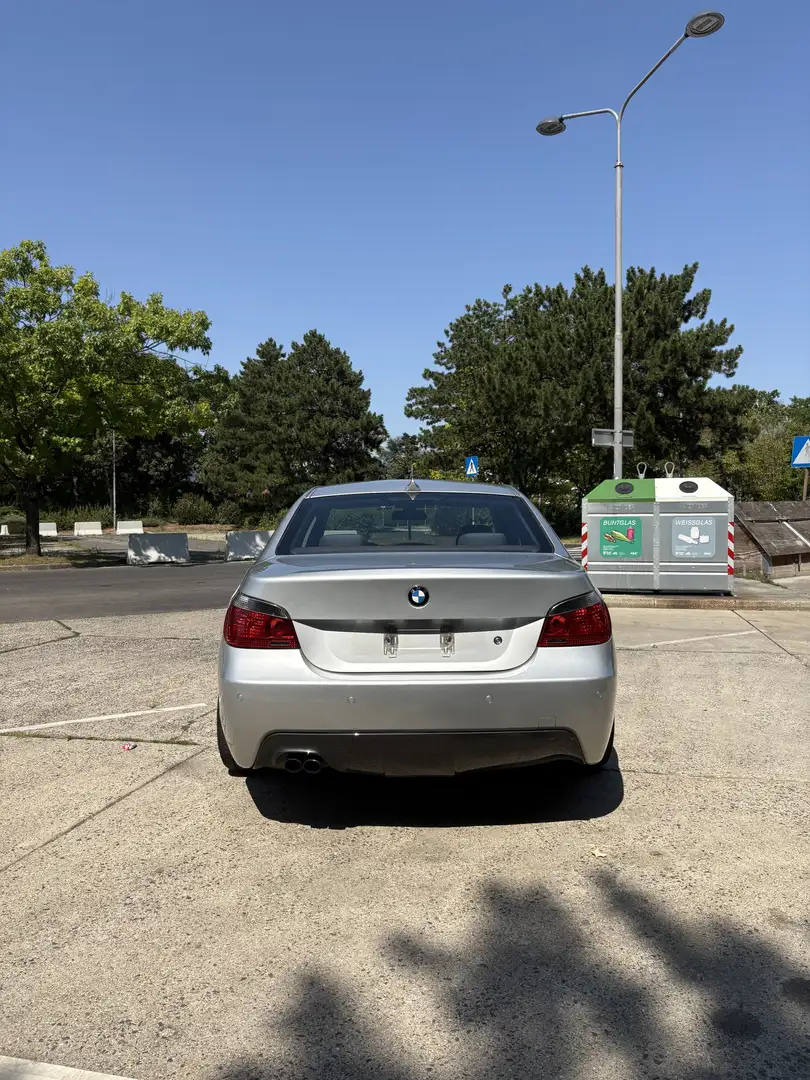 BMW 525 525d - 1