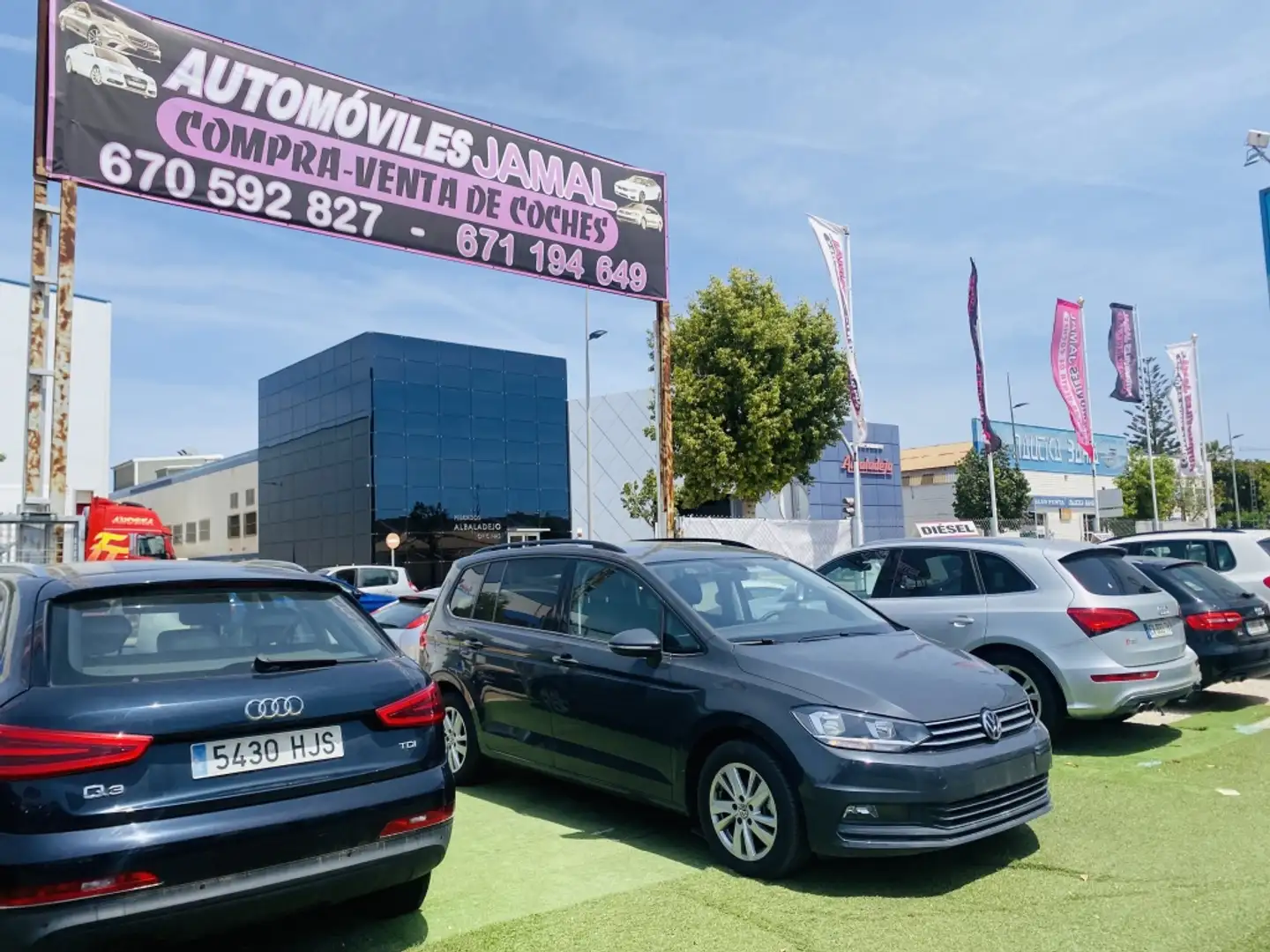 Volkswagen Touran 2.0TDI CR BMT Advance 85kW Gris - 1