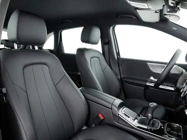 Mercedes-Benz B-Class view 10
