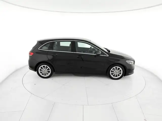 Mercedes-Benz B-Class view 5