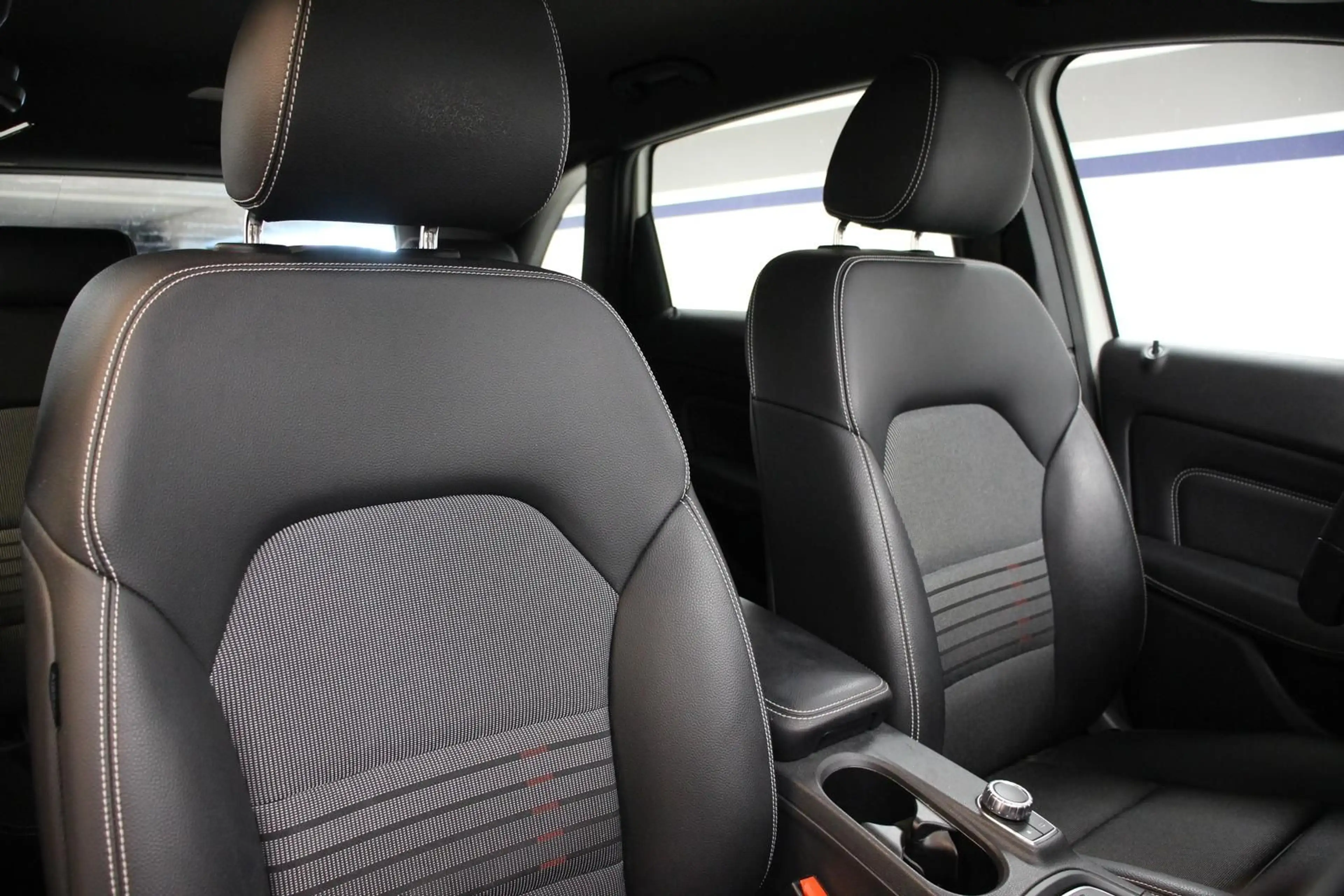 Mercedes-Benz B 220 4Matic Aut. NAVI TEMP LED KAMERA LEDER BT — photo 13