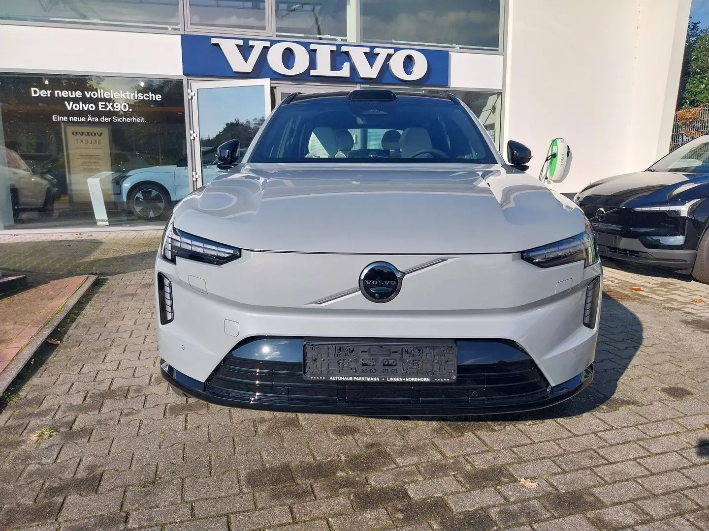 Volvo EX90 Ultra Pure Electric AWD 7Sitzer, Gris - 1