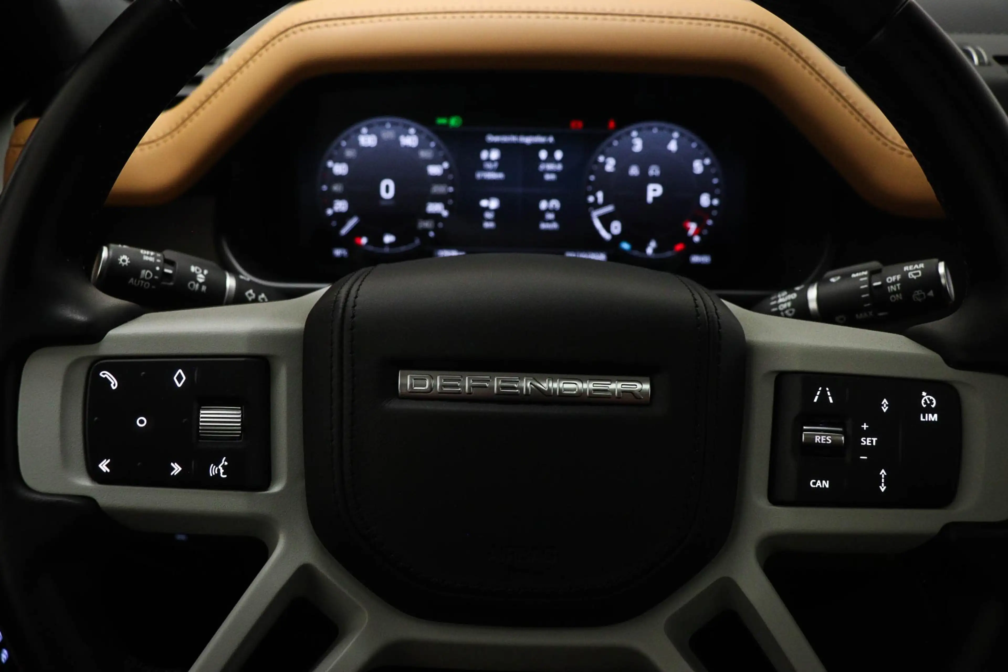 Land Rover Defender 130 3.0 P400 130 X-Dynamic HSE | 8 PERSOONS |  PAN — photo 35
