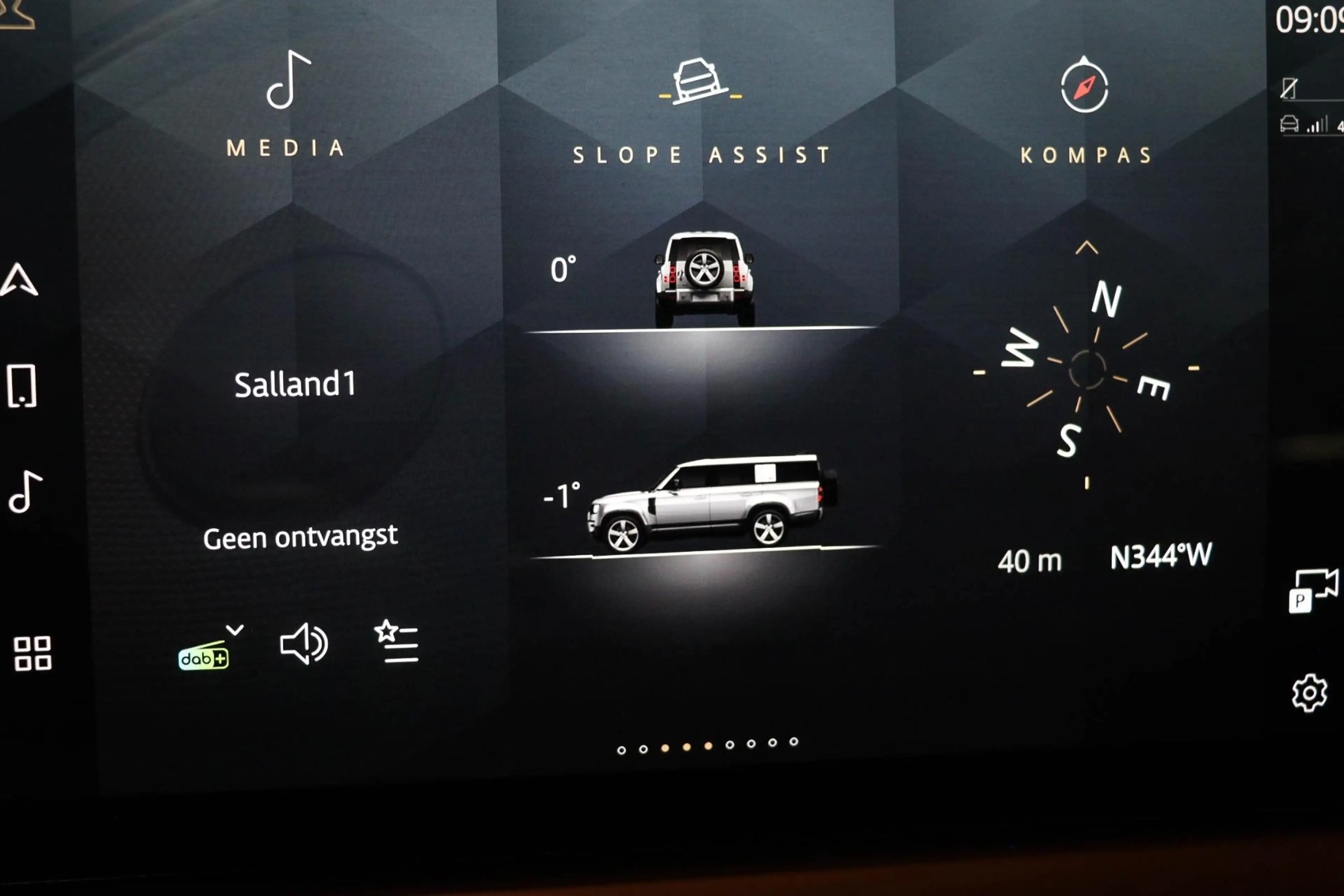 Land Rover Defender 130 3.0 P400 130 X-Dynamic HSE | 8 PERSOONS |  PAN — photo 42