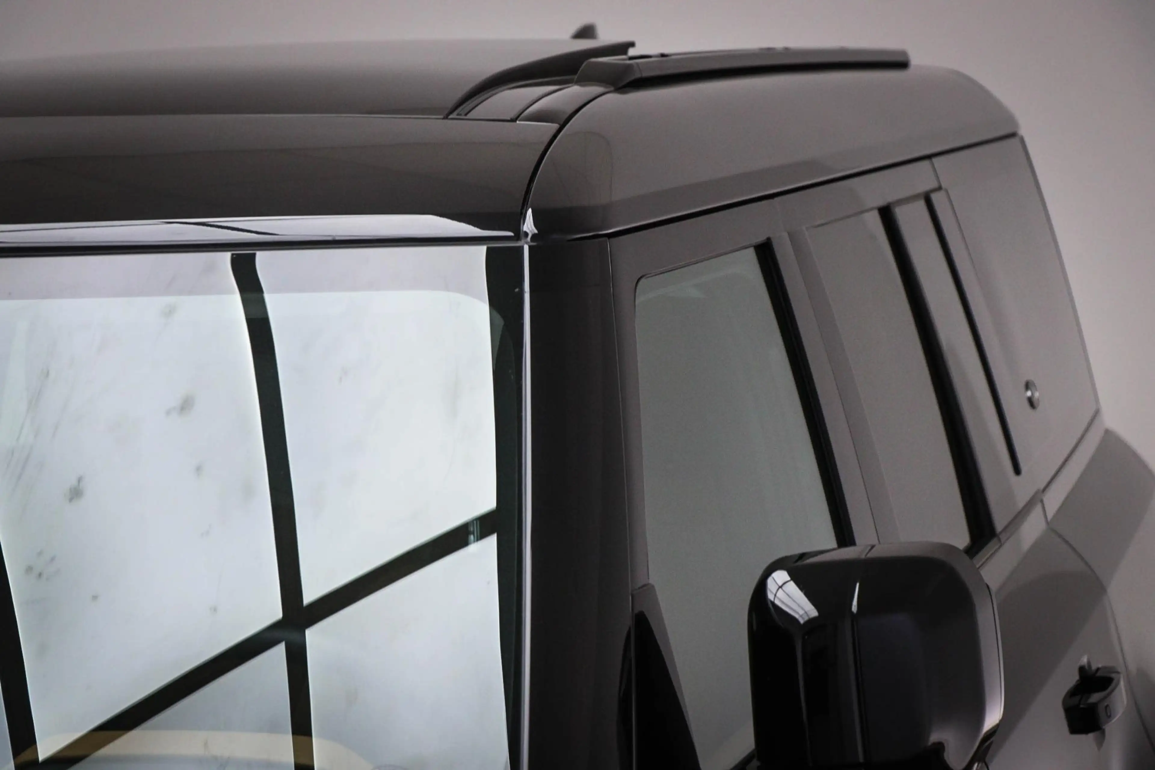 Land Rover Defender 130 3.0 P400 130 X-Dynamic HSE | 8 PERSOONS |  PAN — photo 20