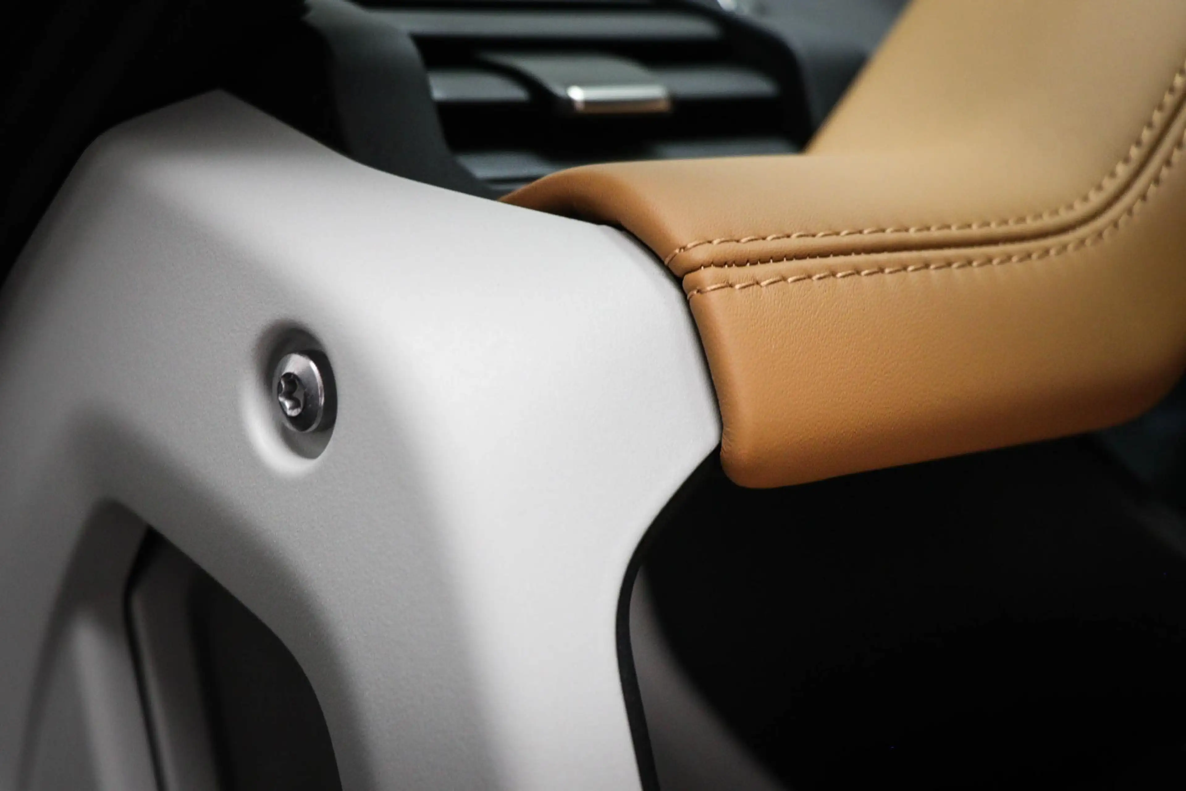 Land Rover Defender 130 3.0 P400 130 X-Dynamic HSE | 8 PERSOONS |  PAN — photo 34