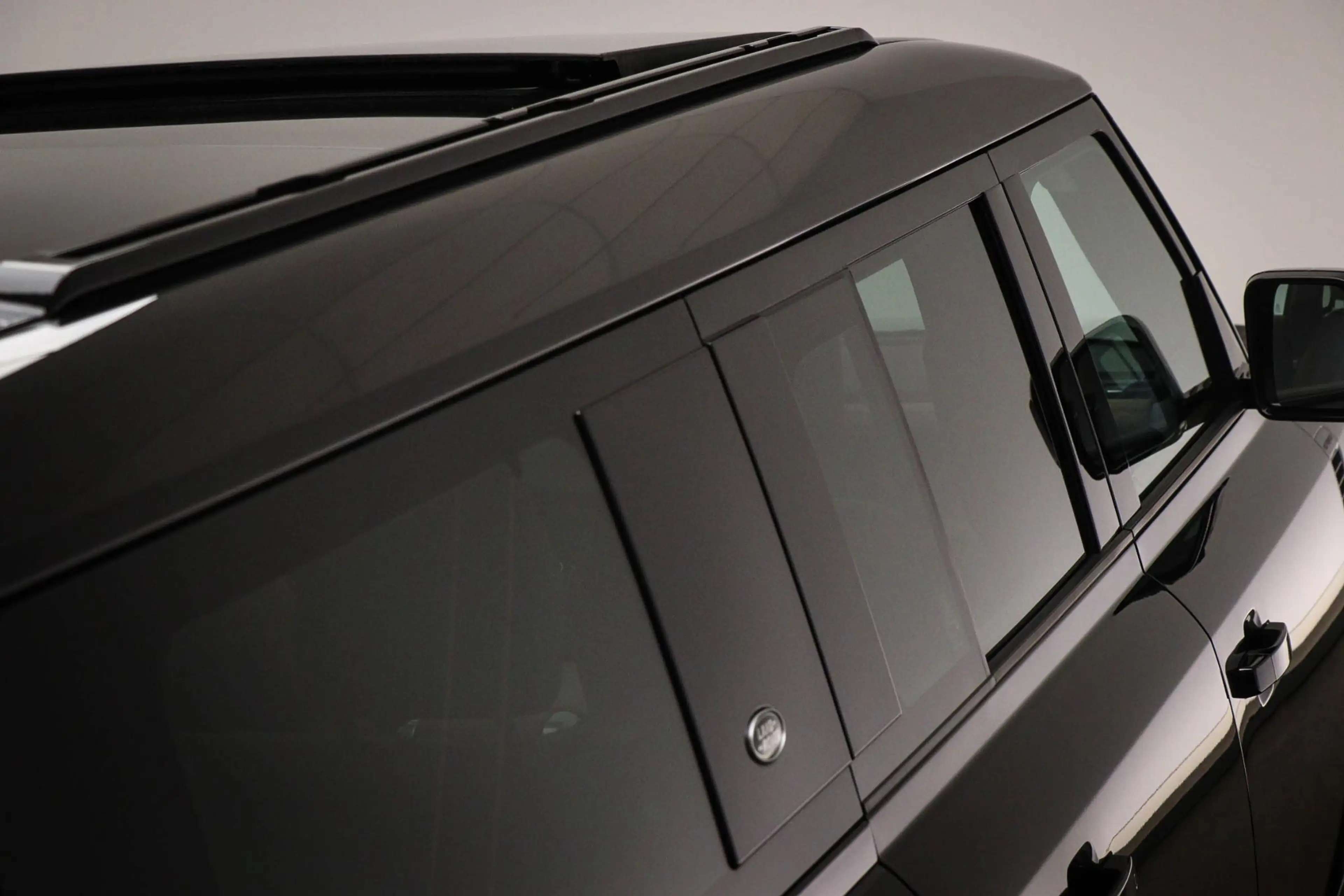 Land Rover Defender 130 3.0 P400 130 X-Dynamic HSE | 8 PERSOONS |  PAN — photo 9