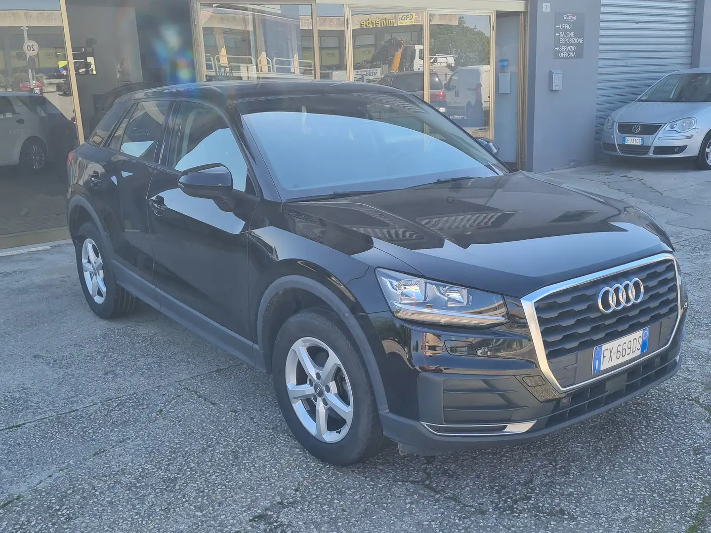 Audi Q2 Q2 30 1.6 tdi Business Design s-tronic Nero - 2