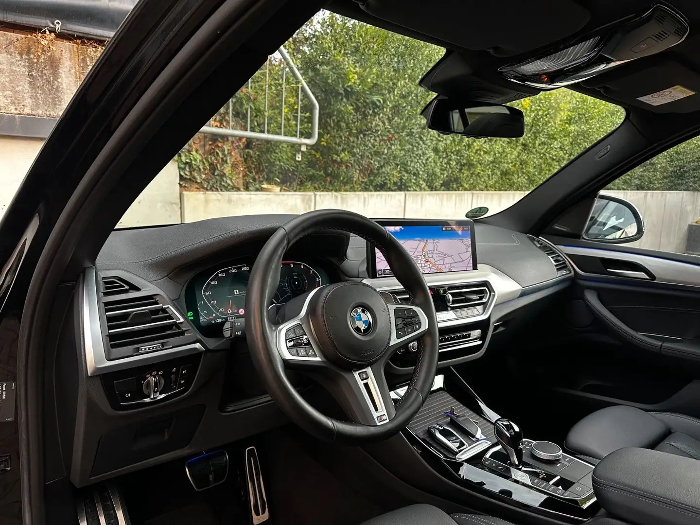 BMW X3 M d PANO*Sitzkl*Laser*AHK*StandH*H&K*360° Noir - 2