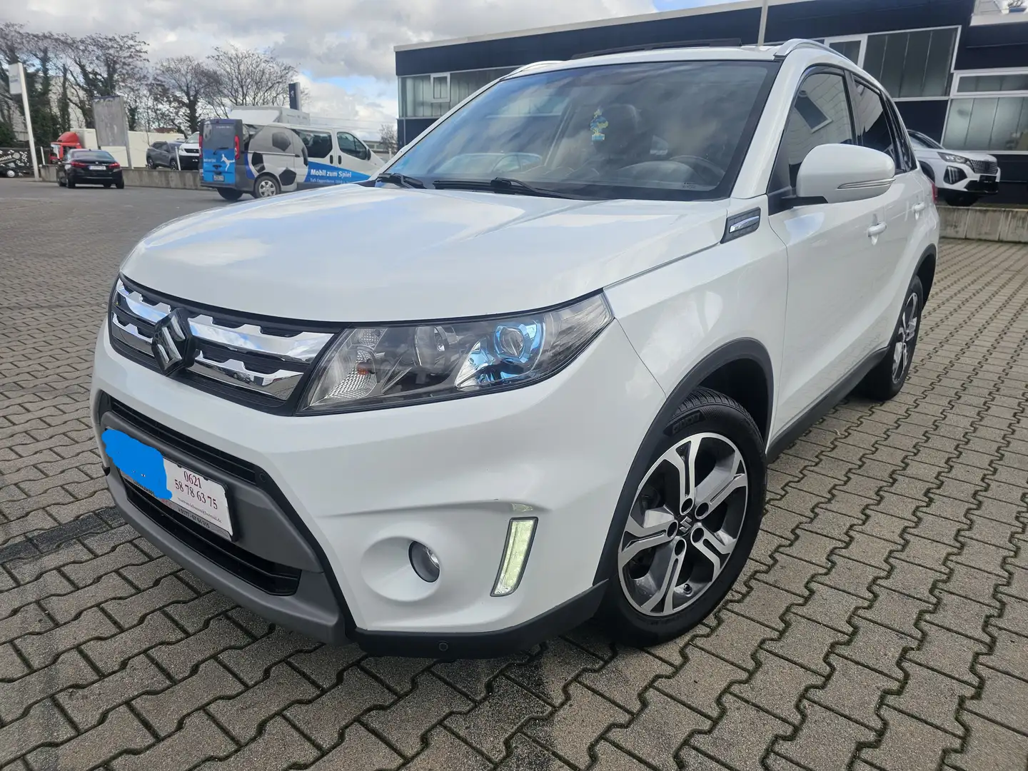 Suzuki Vitara 1.6Automatik,Panoramadach,Klima,PDC,Xenon,Tüv27 Blanc - 1